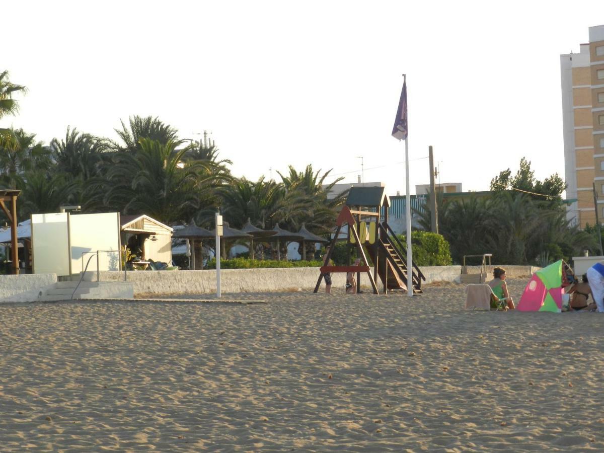 Apartamento Palm Beach Dénia Eksteriør billede